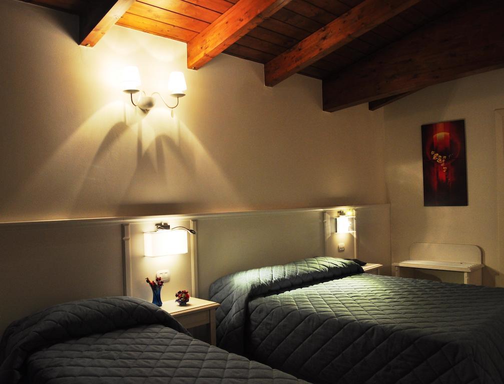 Hotel Centova Perugia Pokoj fotografie